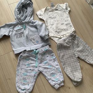 0-3 months bundle great condition